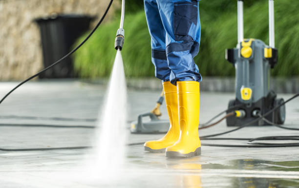 Why Choose Our Certified Pressure Washing Experts for Your Project Needs in Alma, AR?